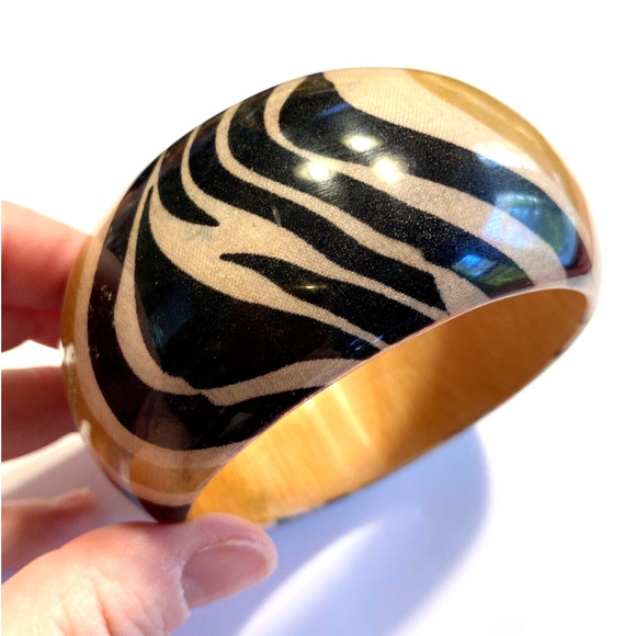 Wooden Bracelet Y2K Wide Domed Bangle Animal Print Tan Black Cream Wood Fashion - Picture 4 of 7